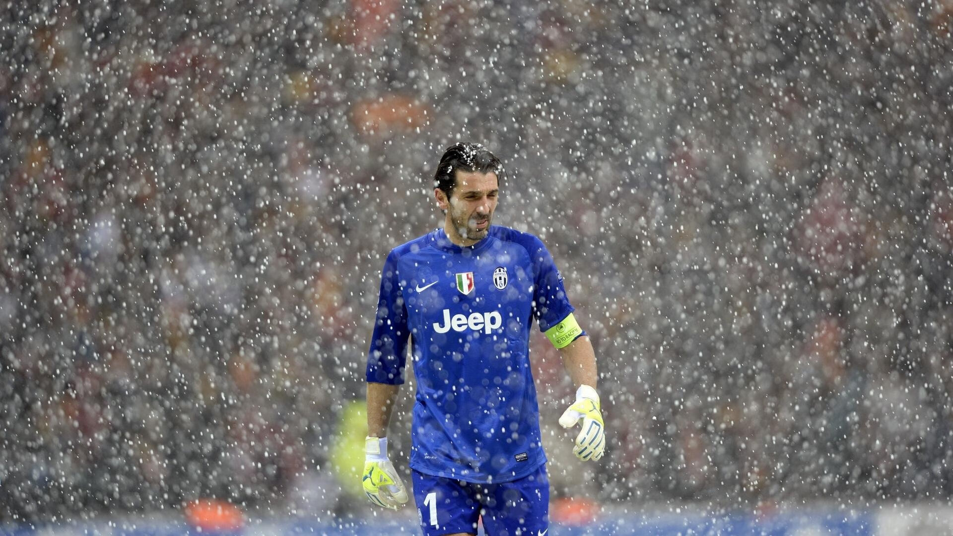 西决生死战焦点战，上海队强势晋级雄鹿