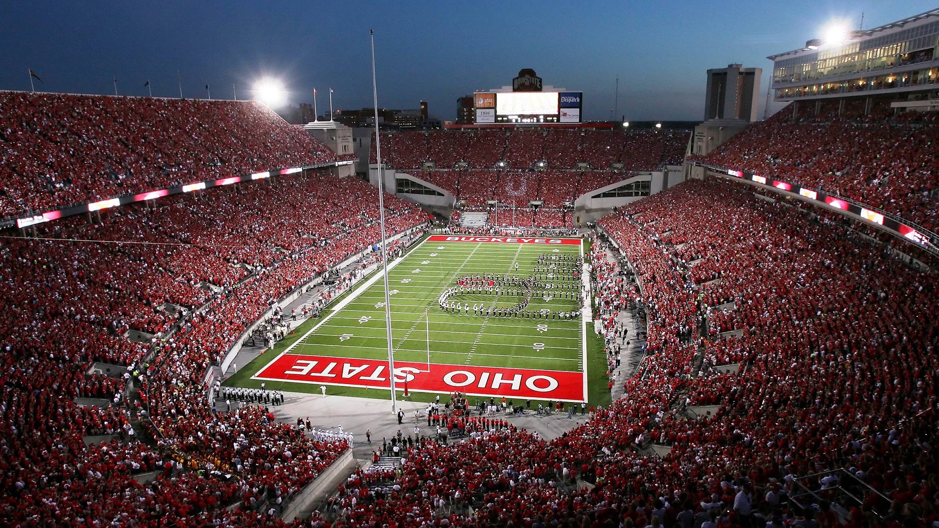 爱游戏在线-当德布劳内统治NBA季后赛之夜，一场跨越时空的体育叙事狂欢